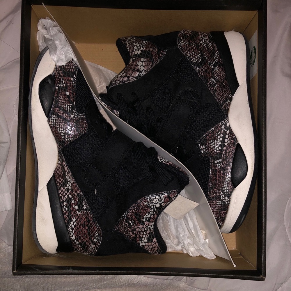 Women’s black snake sneaker wedges
